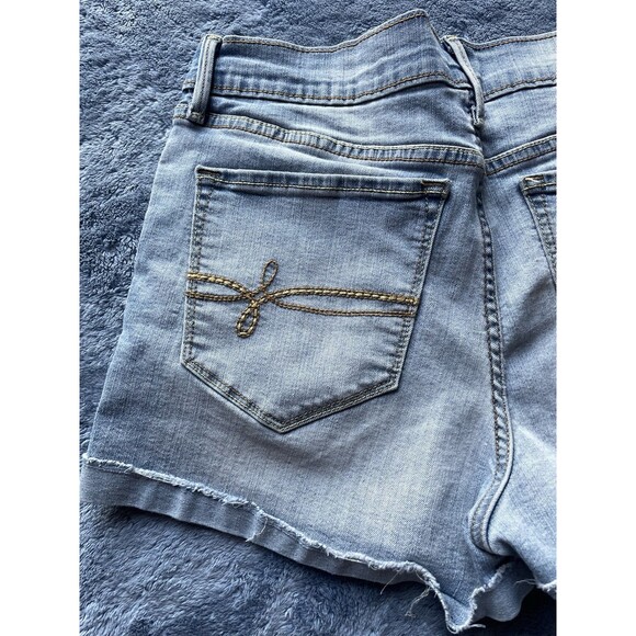 Denizen From Levis Womens Shorts High Rise Shortie Roll Tab Hem Blue Size W30 - Picture 5 of 9